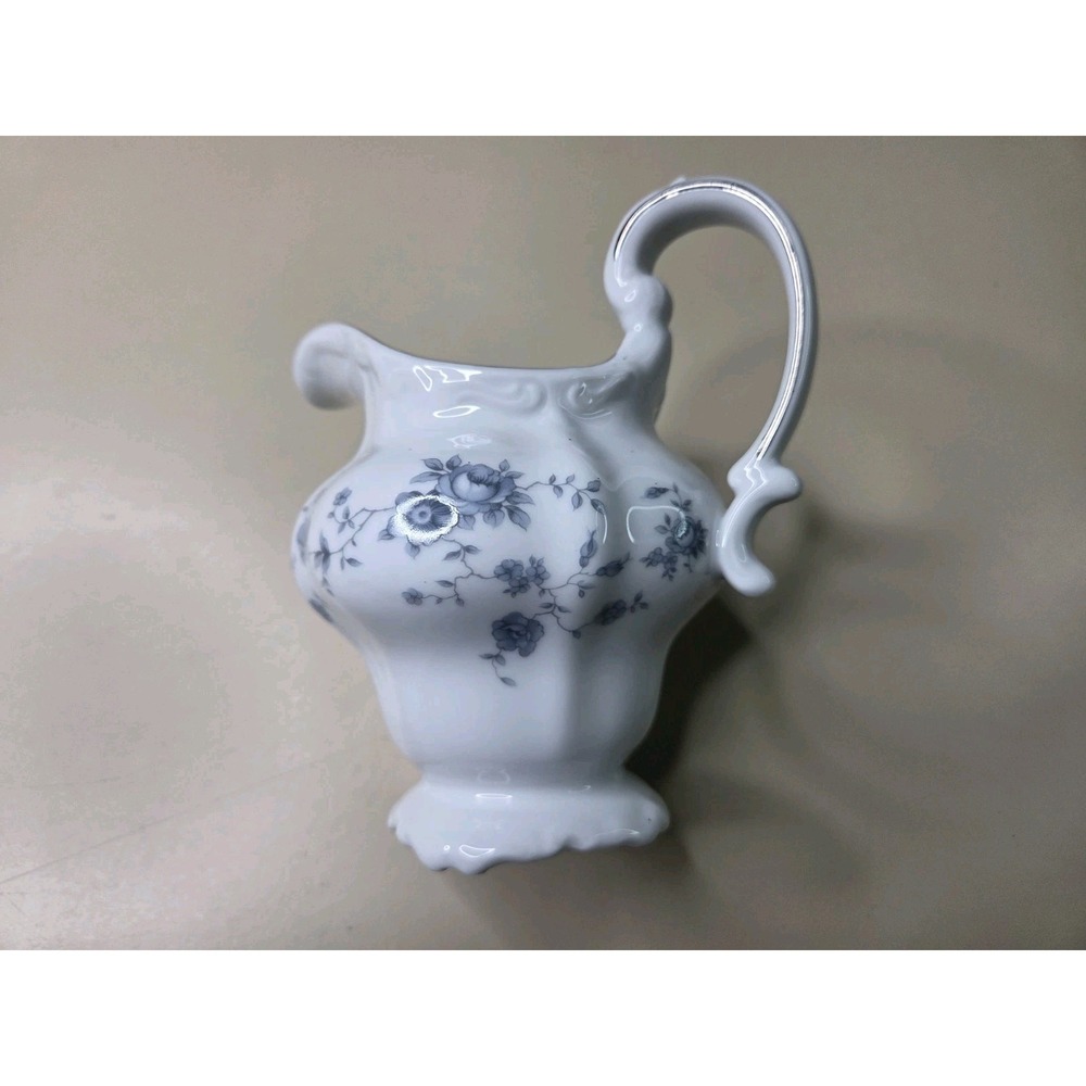 Johann Haviland Bavaria Germany Blue Garland Creamer Dish Vintage